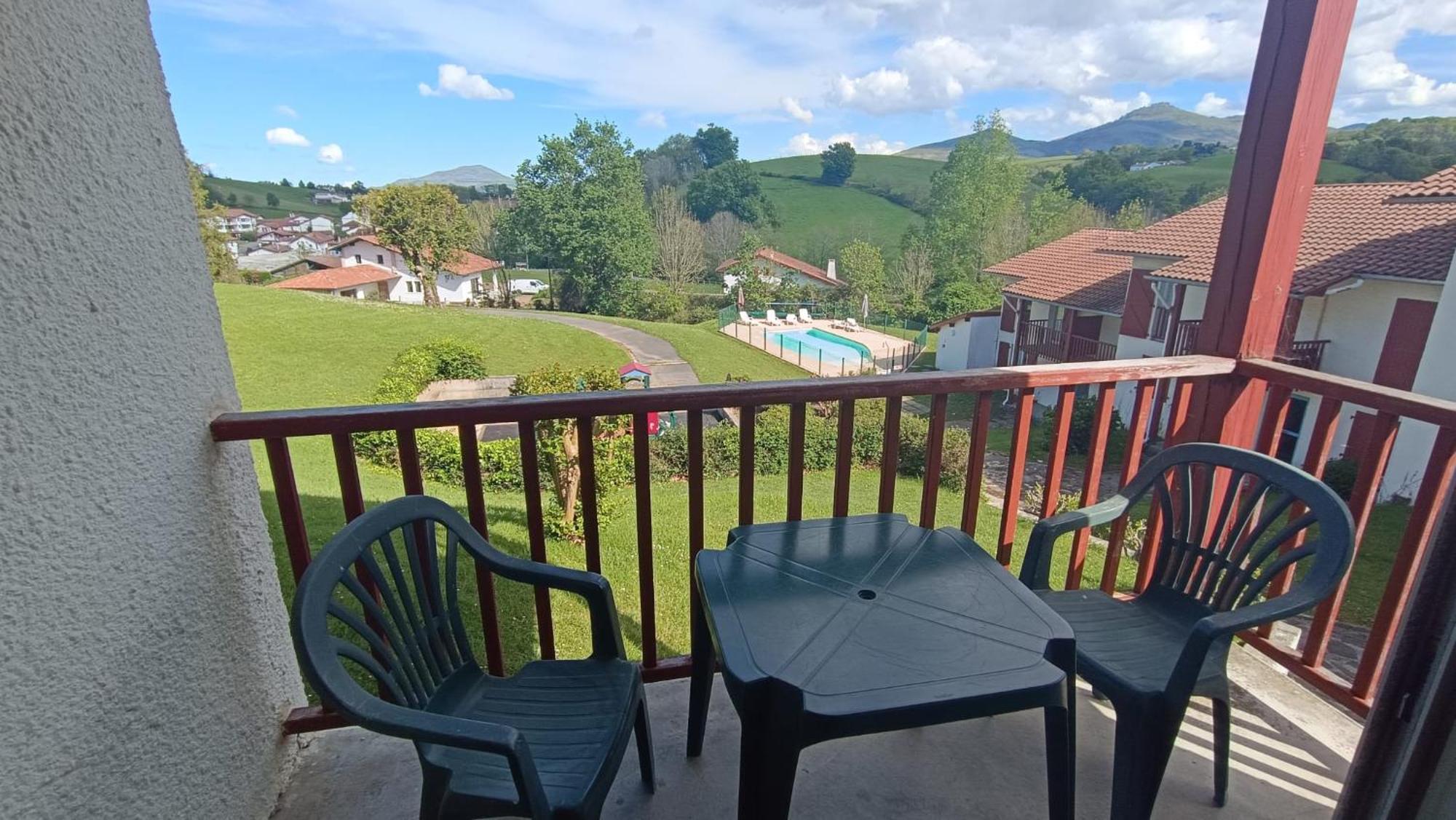 Adour Piscine Vue Montagnes Apartment Souraide Luaran gambar